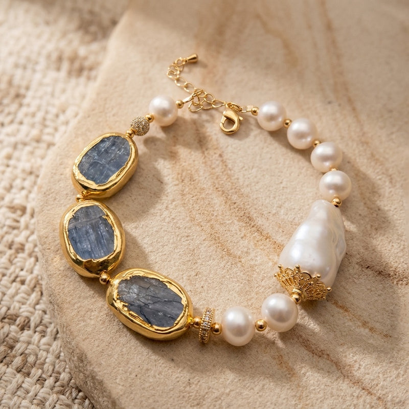 Apatite & Pearl Bracelet "Concha"