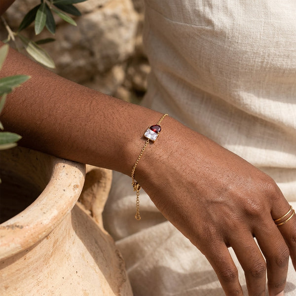 Diamond & Garnet Birthstone Bracelet “Esmira”