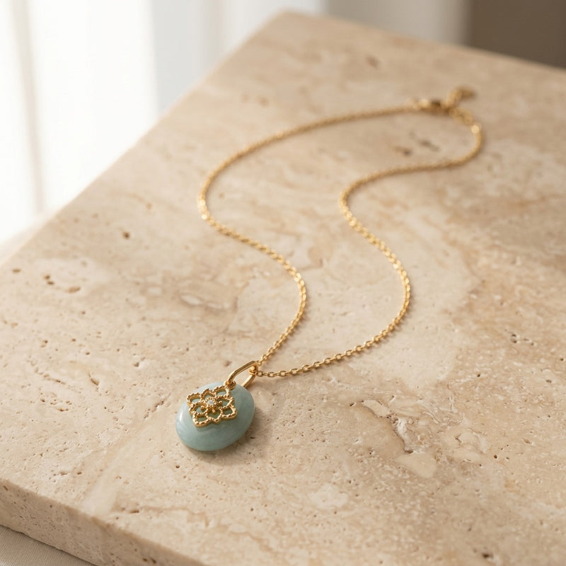 Aventurine Stone Necklace "Eucalyp"