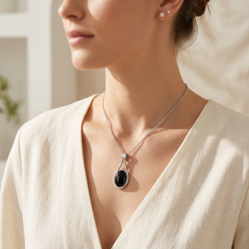 Black Obsidian Stone Necklace "Luana"