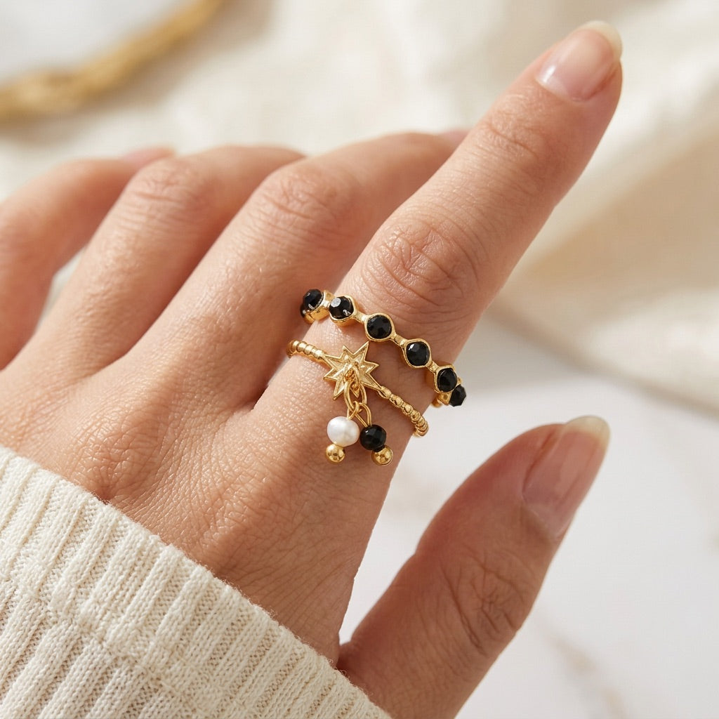 Black Onyx And Gold Ring "Luciole"