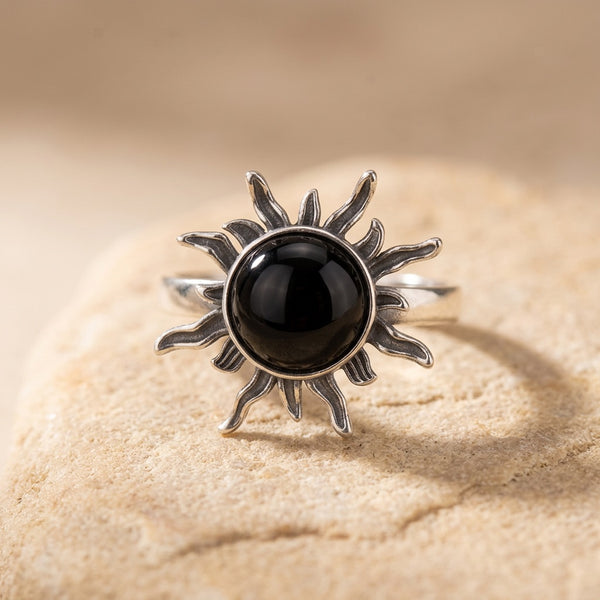 Black Onyx Ring "Solvaryn"