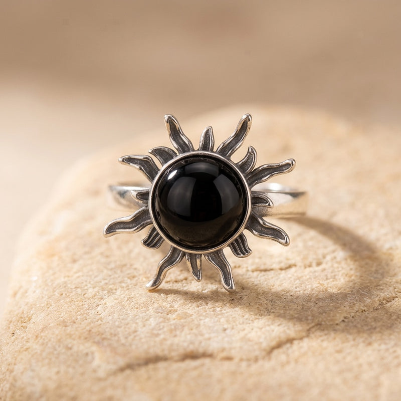 Black Onyx Ring "Solvaryn"