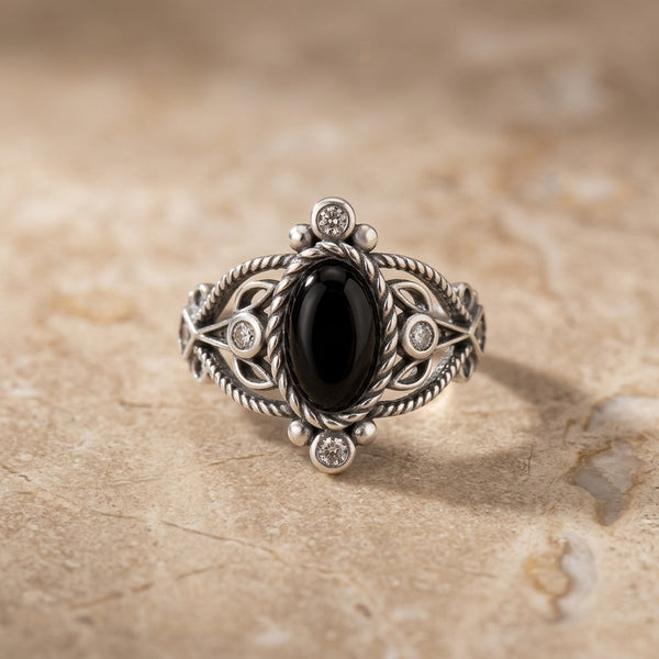 Black Onyx Ring "Nyxarion"