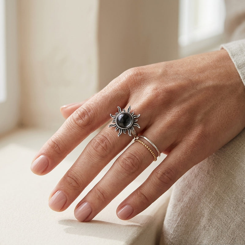 Black Onyx Ring "Solvaryn"
