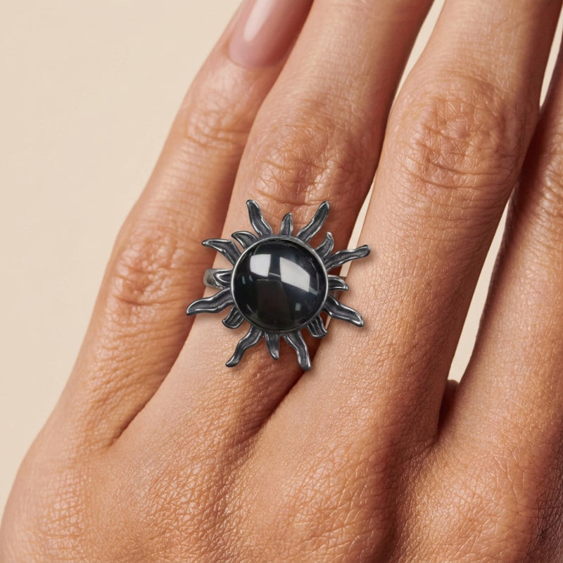 Black Onyx Ring "Solvaryn"