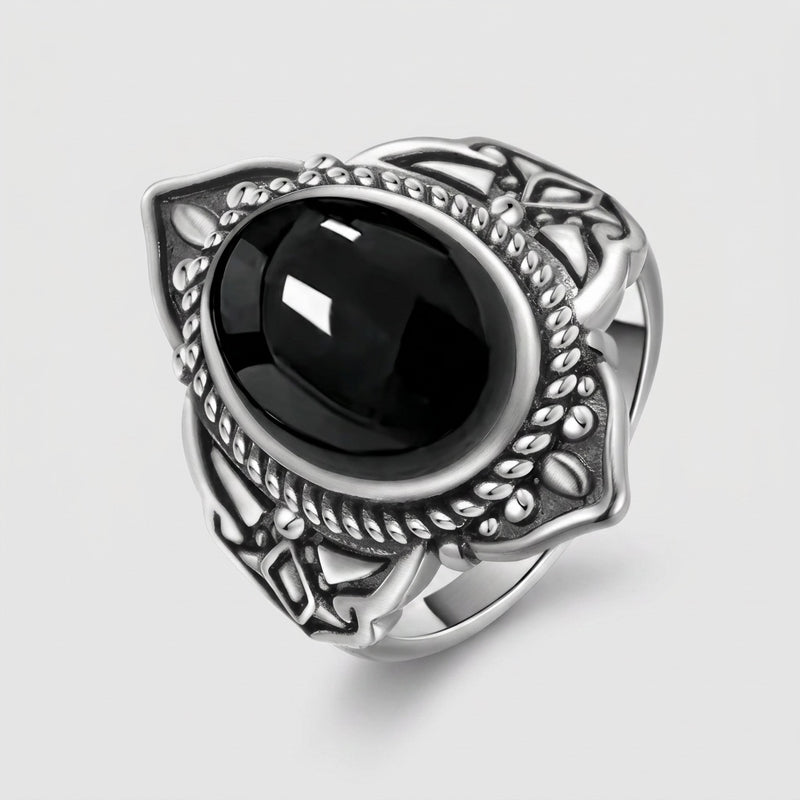 Black Onyx Ring "Velkaris"