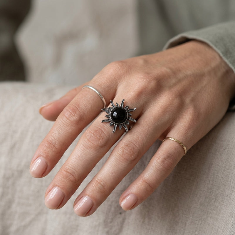Black Onyx Ring "Solvaryn"
