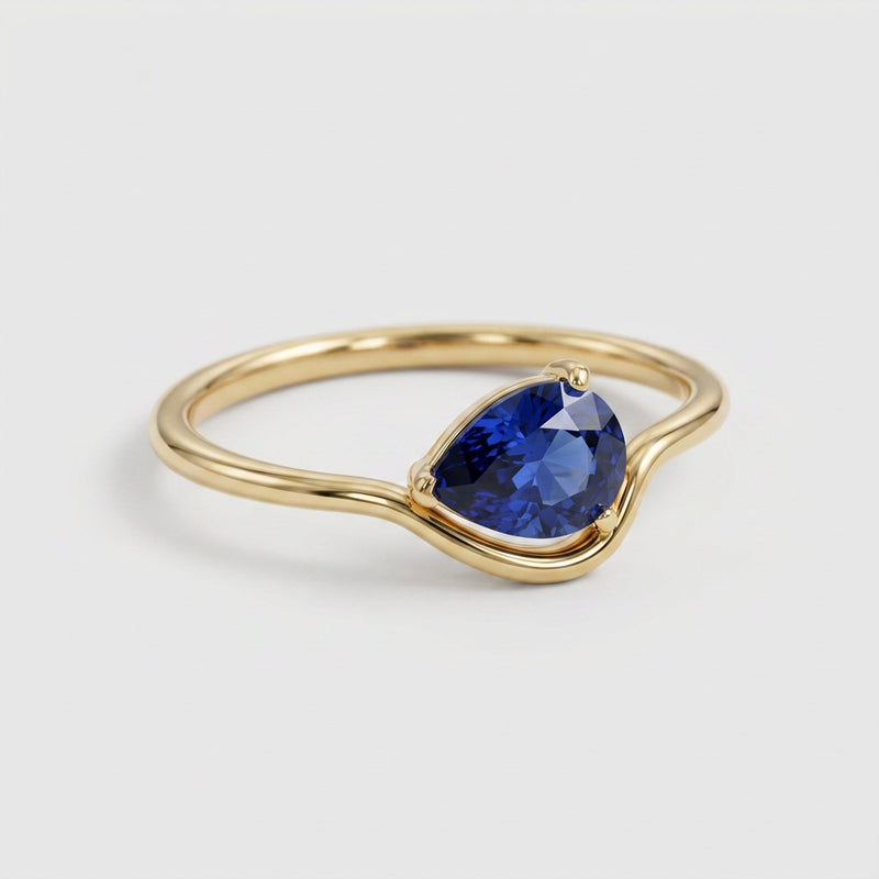 Blue Sapphire ring "Linea"