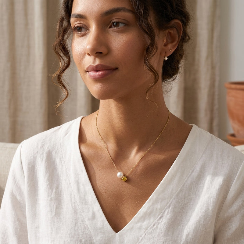 Citrine stone and Pearl Necklace “Serenza”