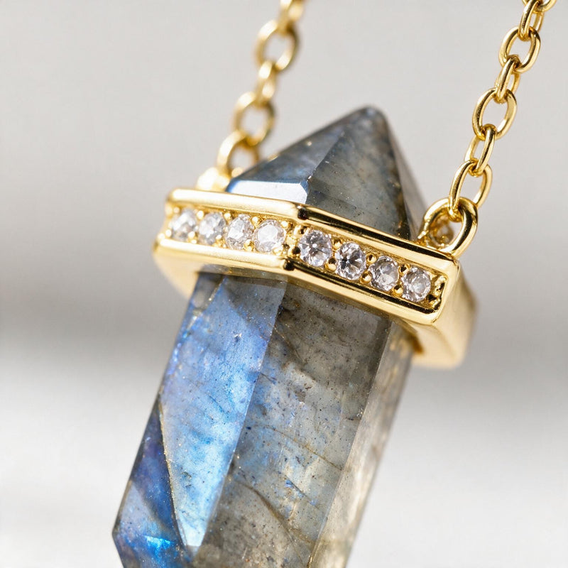Dark Labradorite Necklace "Saturn"