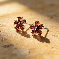Garnet Earrings "Lucky"