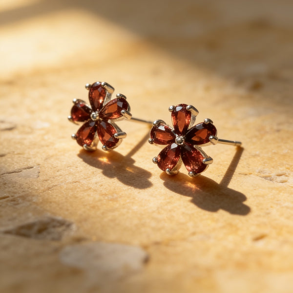 Garnet Earrings "Lucky"