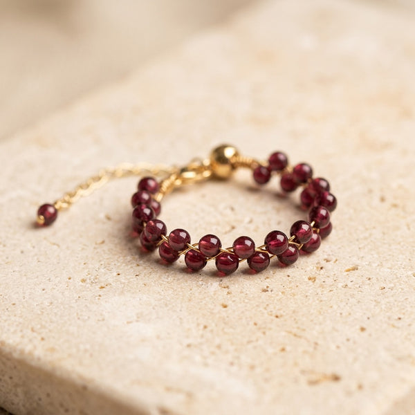 Garnet Ring round "Grape"
