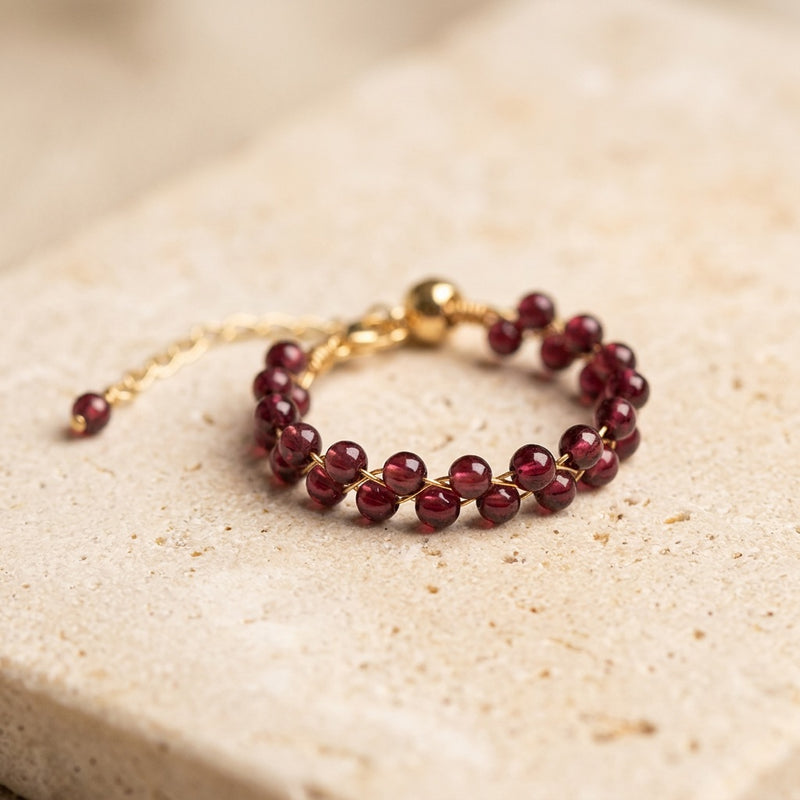 Garnet Ring round "Grape"