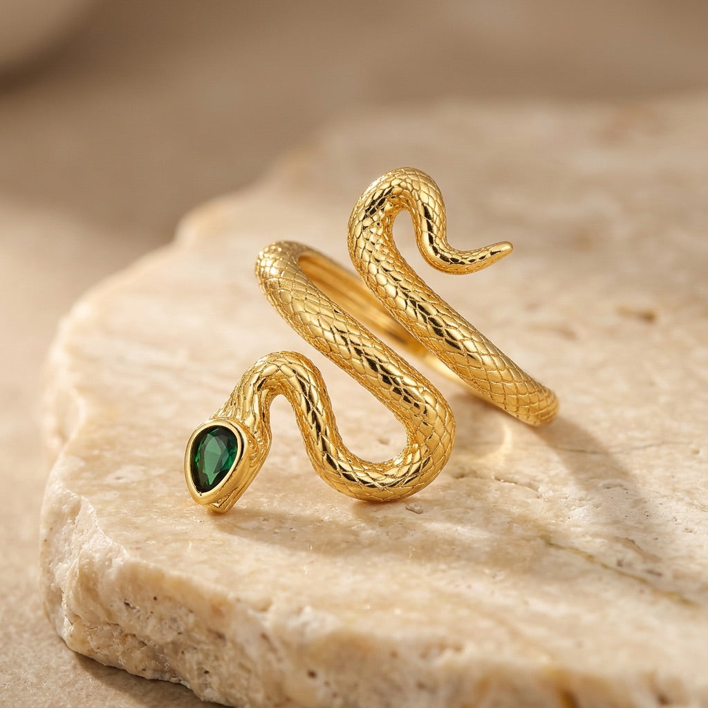 Green Onyx Ring "Verdant Serpent"