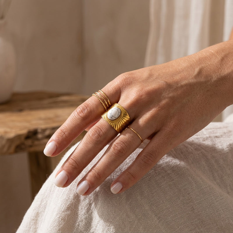 Howlite Stone Adjustable Ring "Olyne"