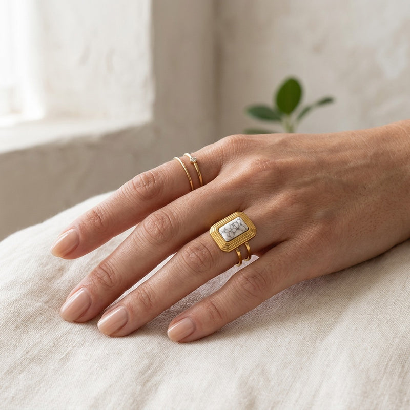 Howlite Stone Adjustable Ring "Solveig"