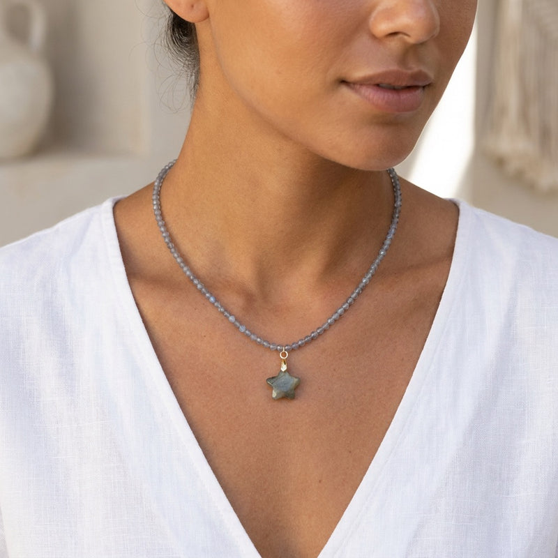 Labradorite Star Pendant "Stela"