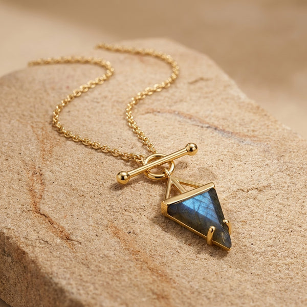 Labradorite Necklace "Hero"