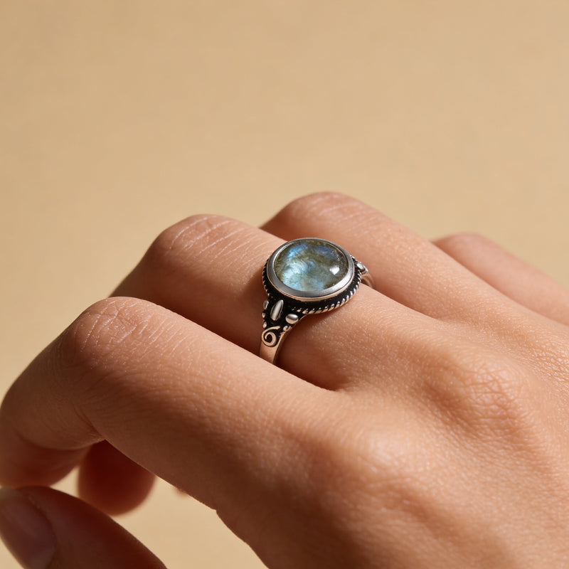 Labradorite Stone Ring "Moonveil Echo"
