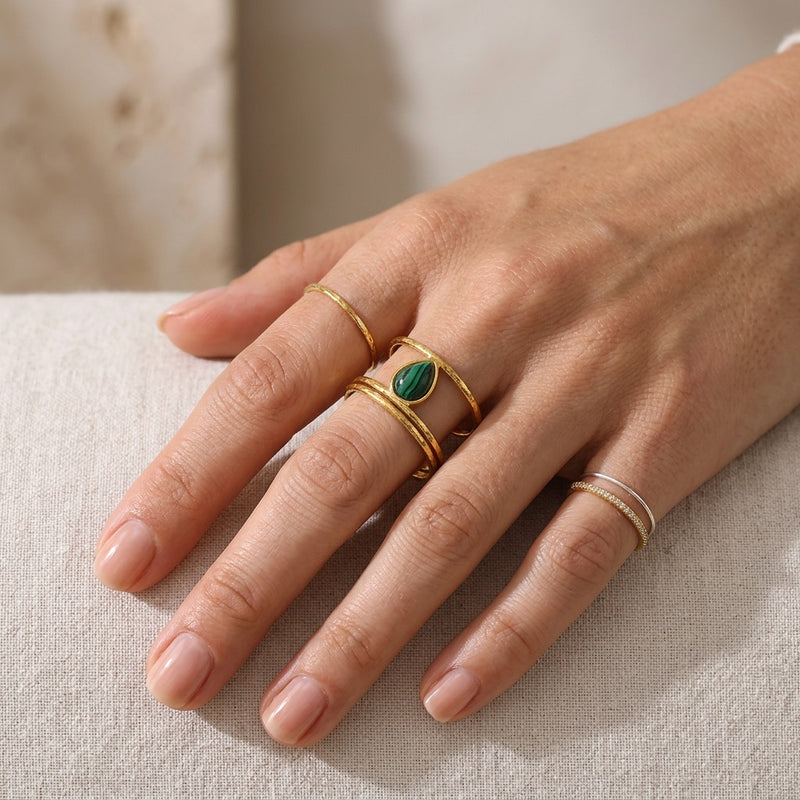 Malachite ring "Antic"