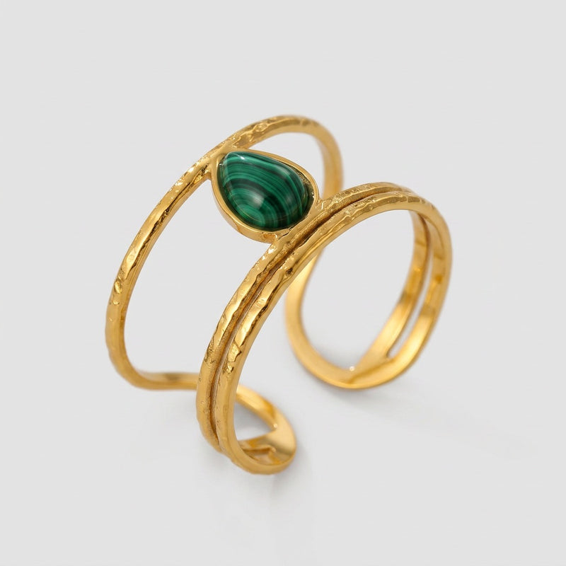 Malachite ring "Antic"