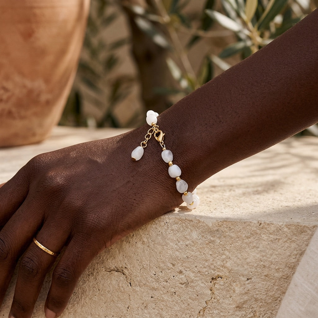 Moonstone Bracelet "Yanlei" adjustable