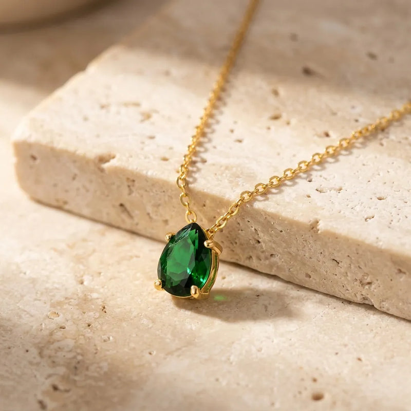 Green Onyx necklace "forest whisper"