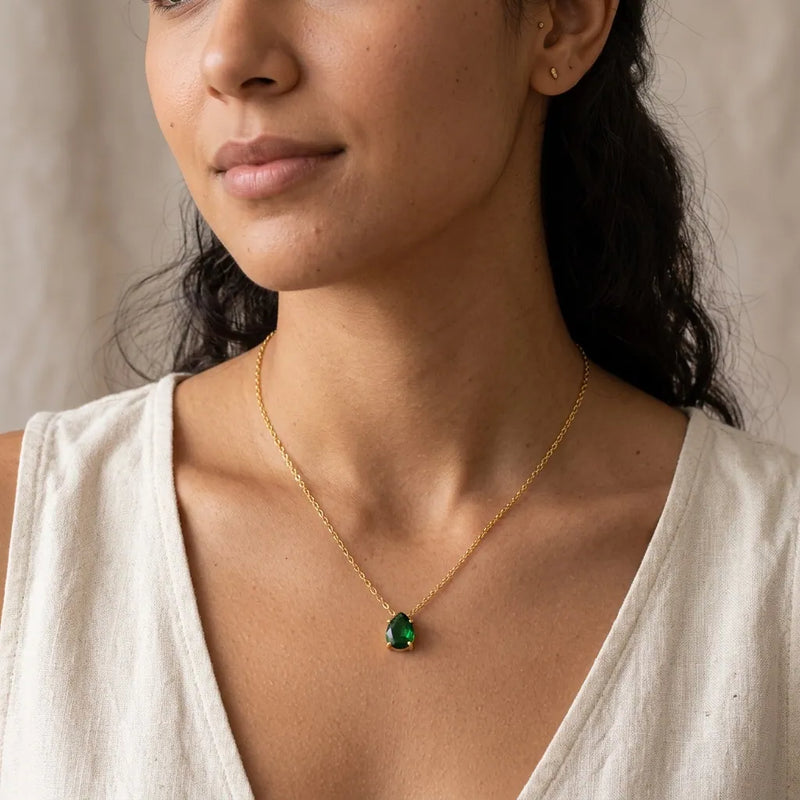 Green Onyx necklace "forest whisper"