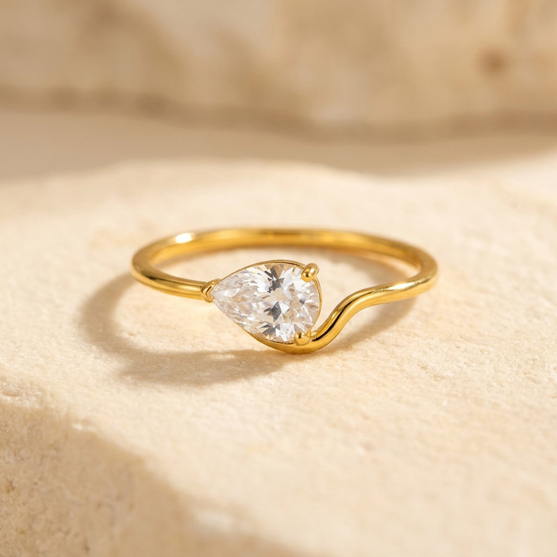 Diamond ring "Linea"
