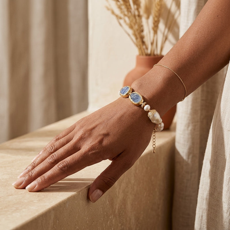 Apatite & Pearl Bracelet "Concha"