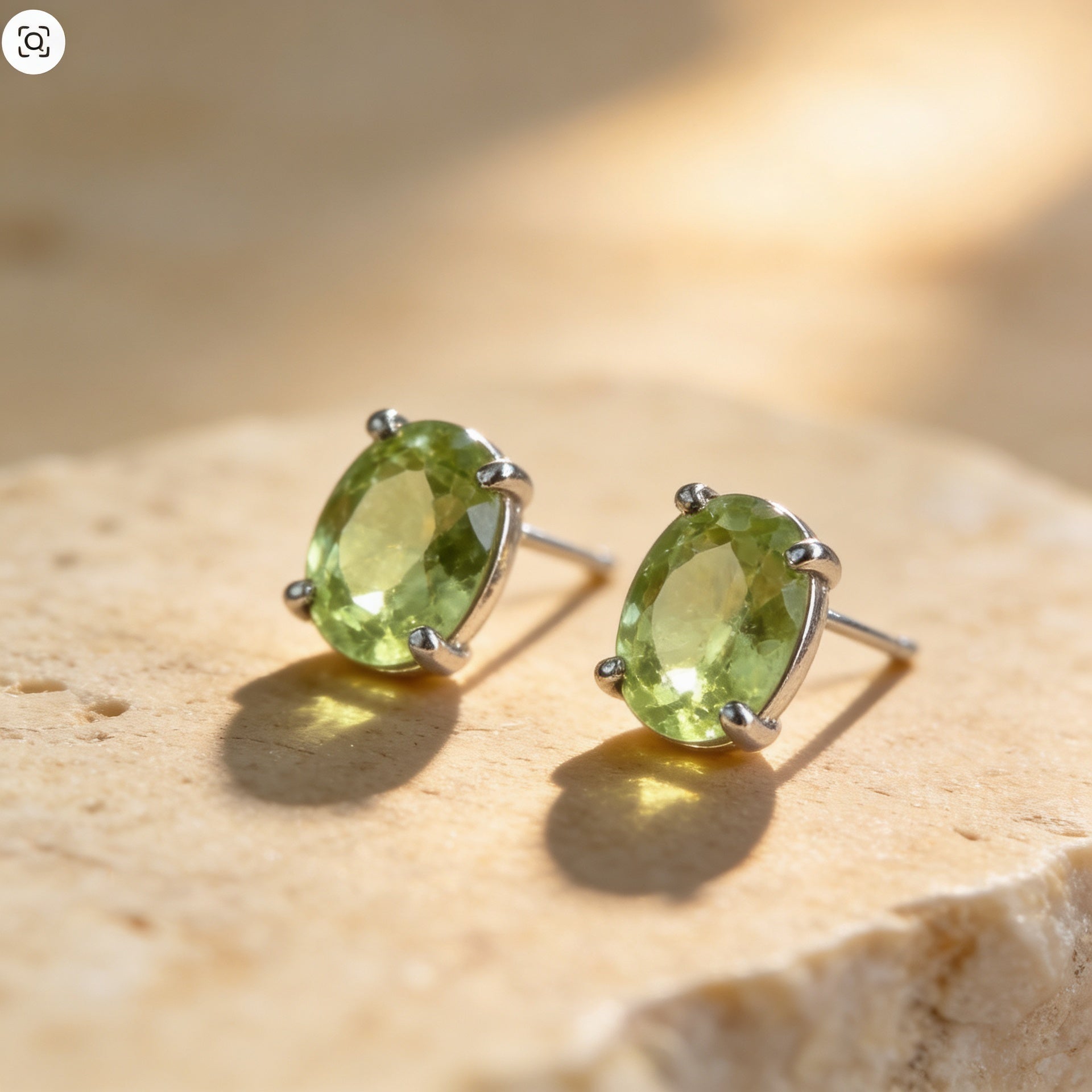 Peridot Earrings "Ydil"