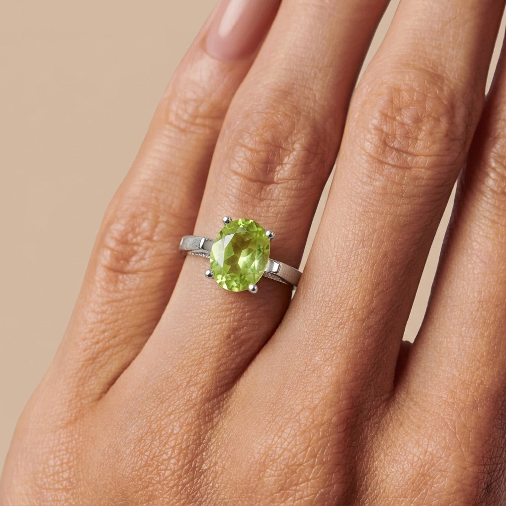 Peridot Ring silver "Cling"