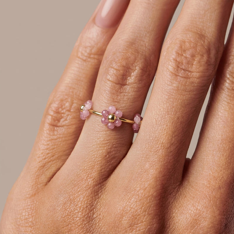 Rose Quartz Ring "Flower"