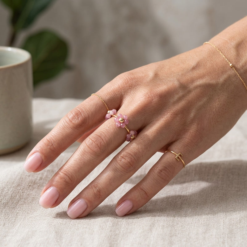 Rose Quartz Ring "Flower"