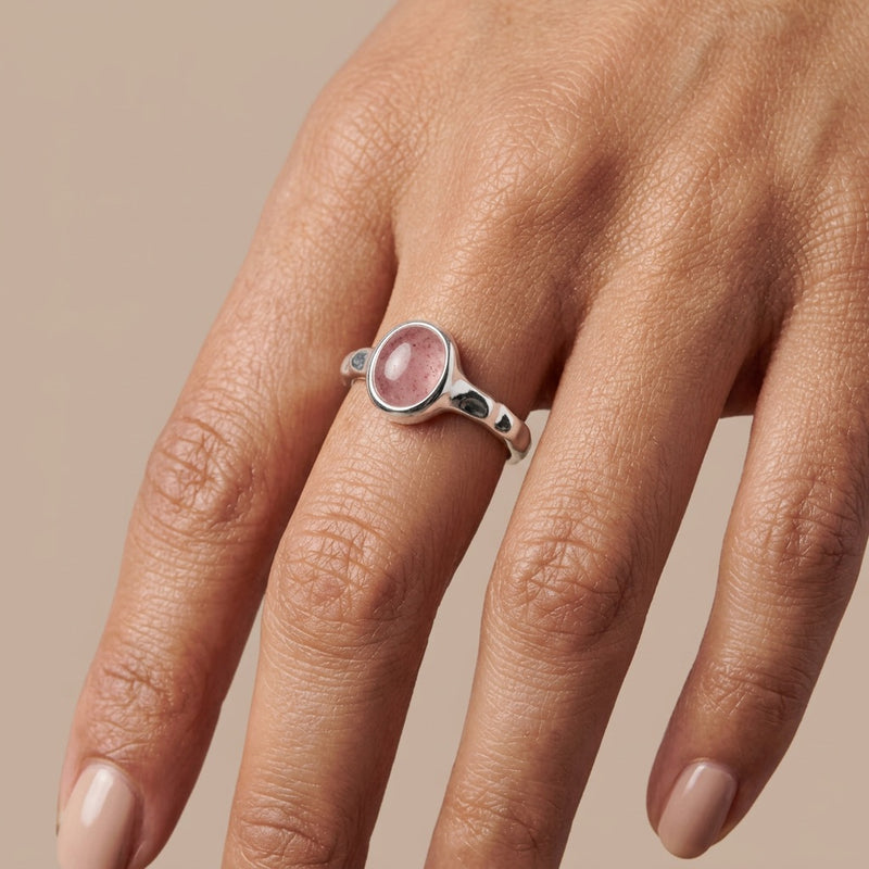 Adjustable Rose Quartz Ring "Velour"