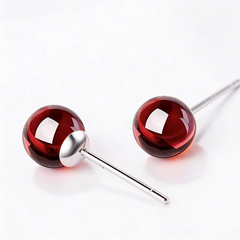 Garnet Stone Stud Earrings "Niubi"