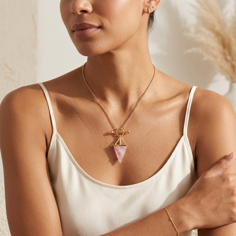 Rose Quartz Necklace "Hero"