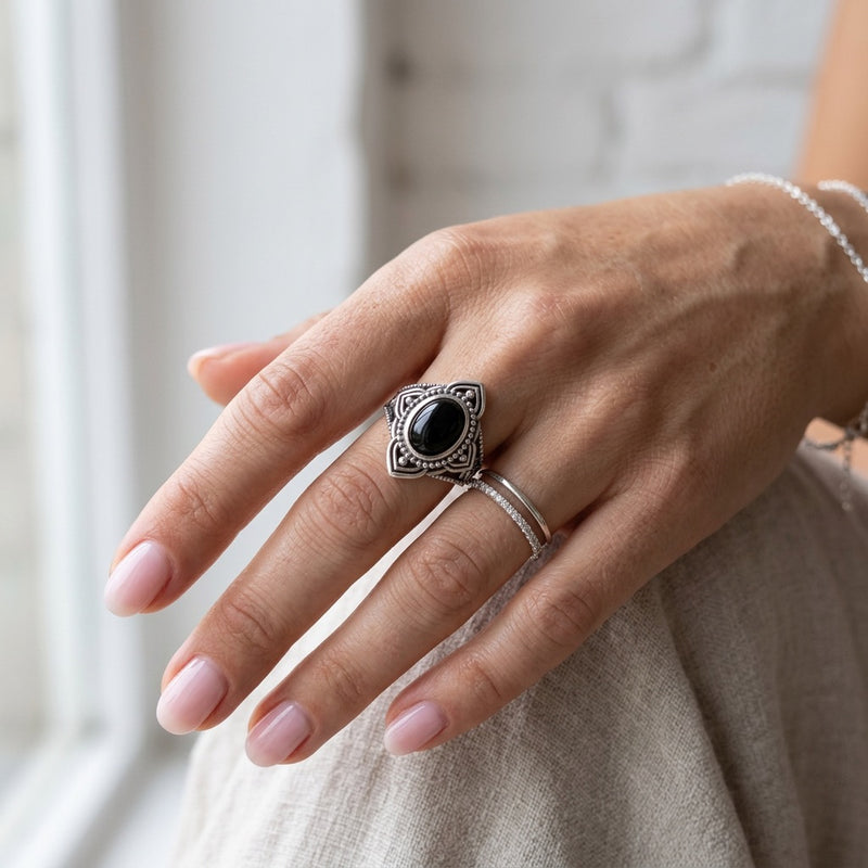 Black Onyx Ring “Nythera”