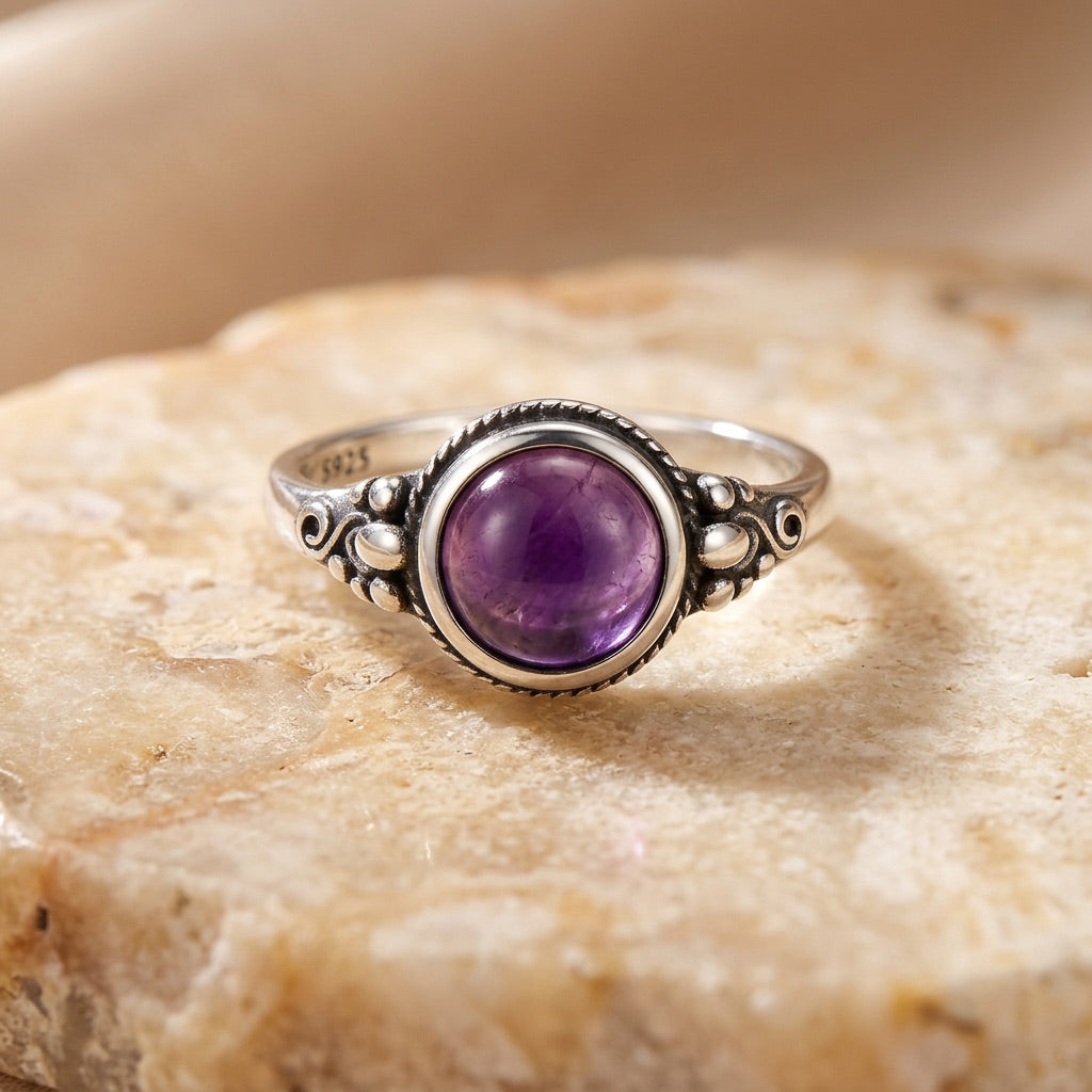 Amethyst Ring "Periwinkle"