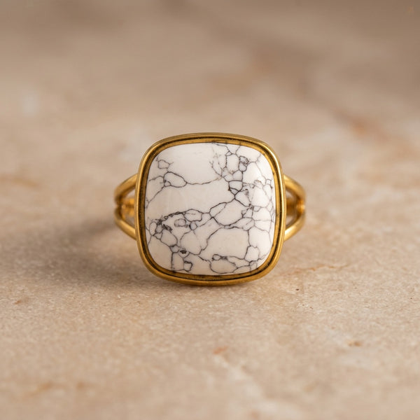 Howlite Stone Adjustable Ring "Liora"