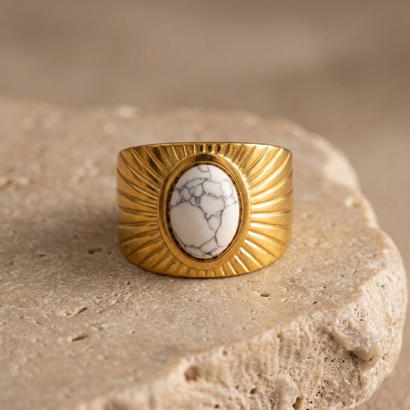 Howlite Stone Adjustable Ring "Olyne"