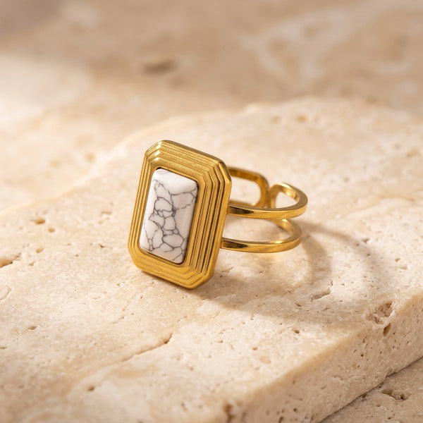 Howlite Stone Adjustable Ring "Solveig"