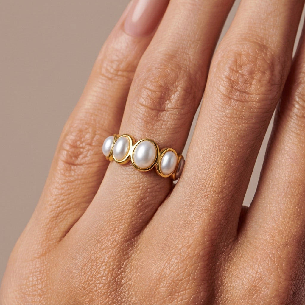 Pearl ring "Diva"